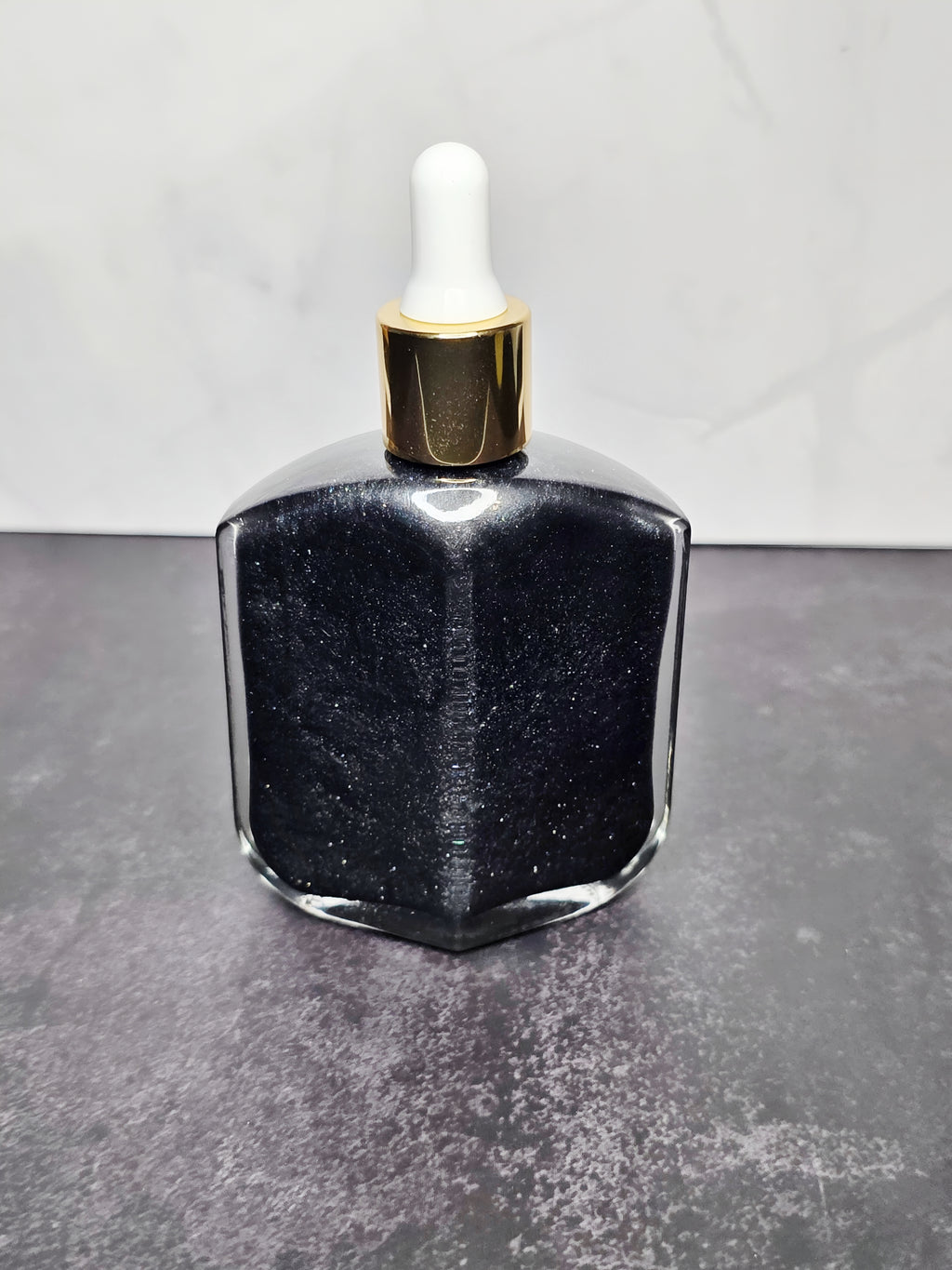 June - Hagar Limited Edition Perfume Oil