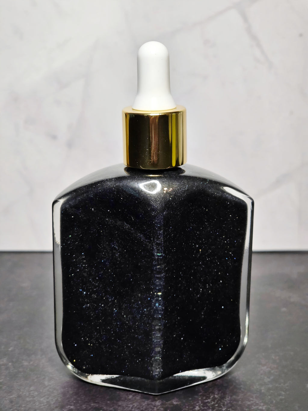 June - Hagar Limited Edition Perfume Oil